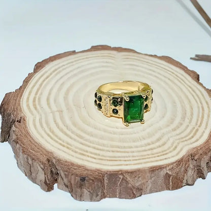 Anillo Averine Virdara | ORO