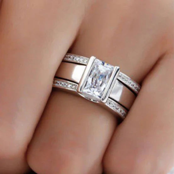 linear-gradient(45deg, #999999, #cccccc, #ffffff, #cccccc, #999999)